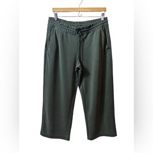 ATHLETA | green cropped pants large tencel blend
